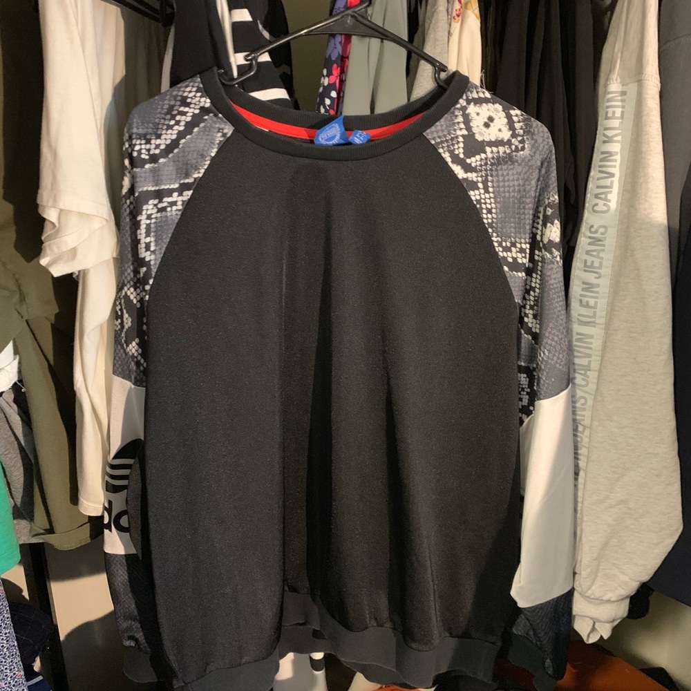 Adidas Crewneck Sweatshirt - XL